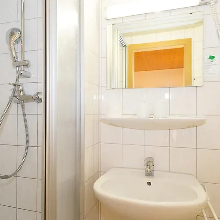 모스비흘 호텔 3*